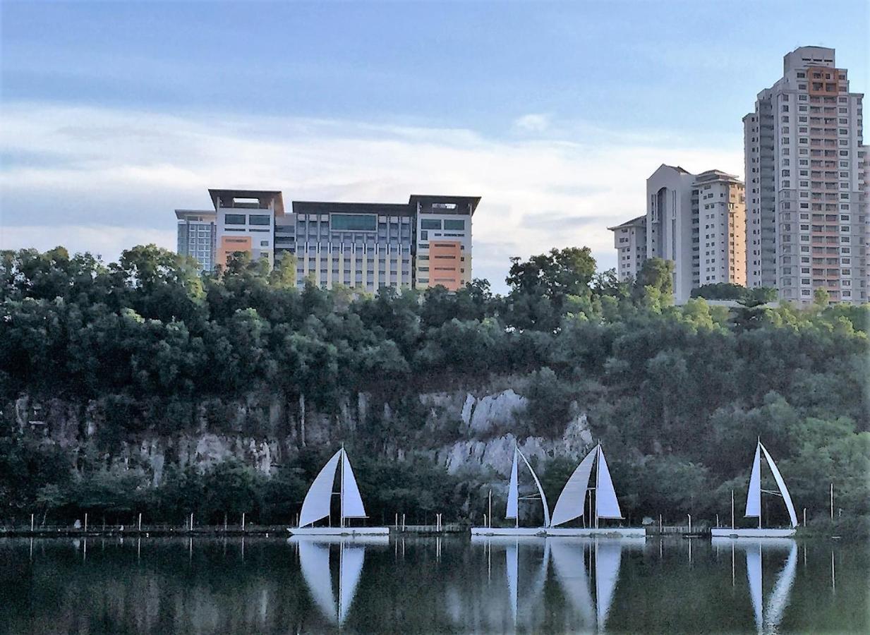 Resort Suites By Landmark At Bandar Sunway Sunway Lagoon Kampong Penaga  Kültér fotó